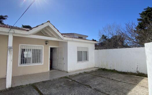 Duplex a dos cuadras del mar, Mar del Tuyú