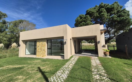 CASA A ESTRENAR 3 AMBIENTES