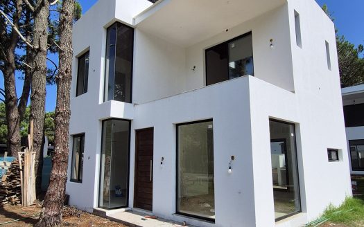 DUPLEX A ESTRENAR