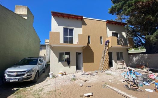 Duplex Contra Frente a estrenar, Mar del Tuyú